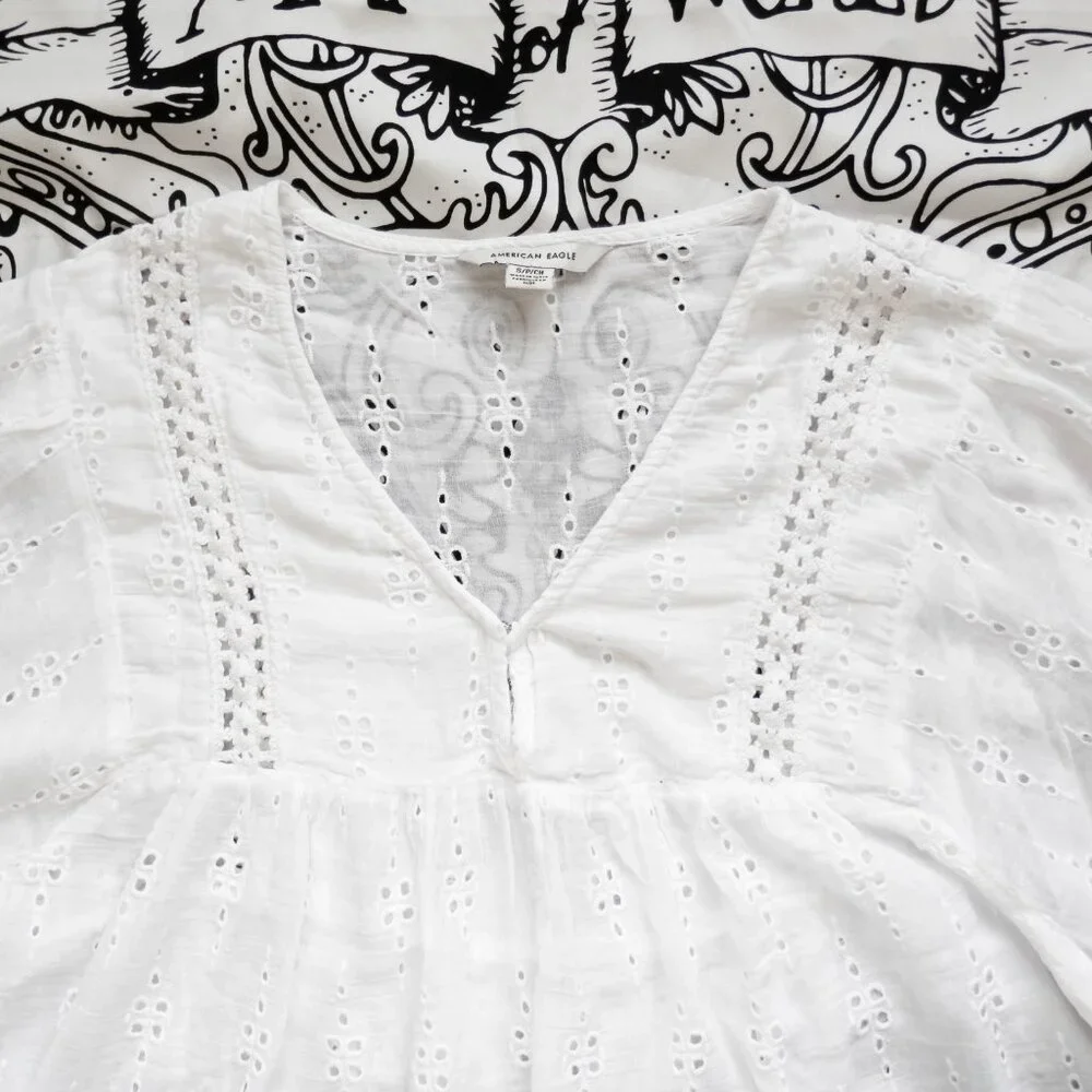 AE || Eyelet Boho Long Sleeve Blouse - Picture 2 of 7